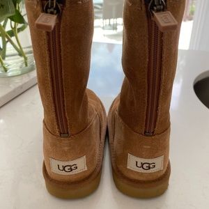 Uggs kid US13